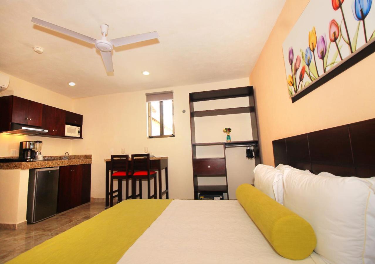 Papagayo Hotel Boutique ปลายาเดลการ์เมน ภายนอก รูปภาพ A typical studio at the hotel