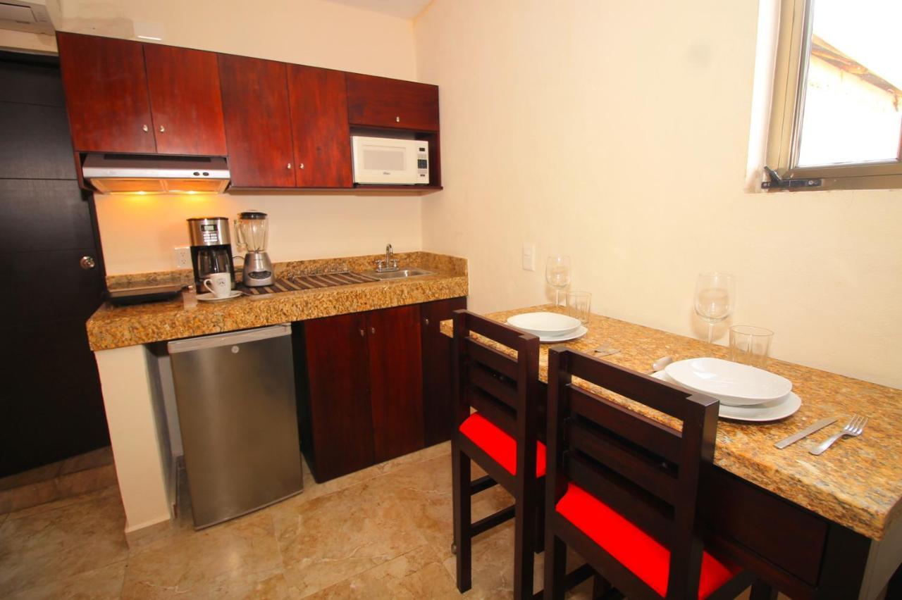 Papagayo Hotel Boutique ปลายาเดลการ์เมน ภายนอก รูปภาพ A small kitchen